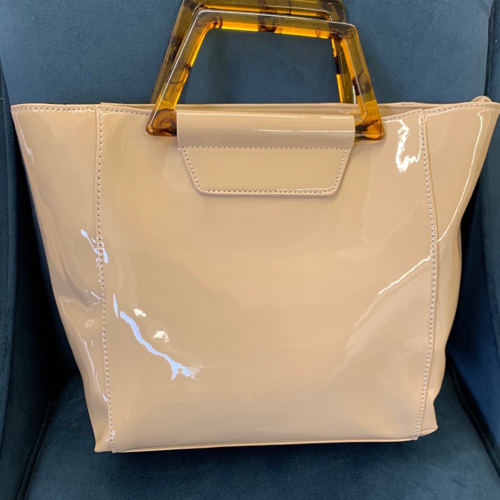 Patent leather purse